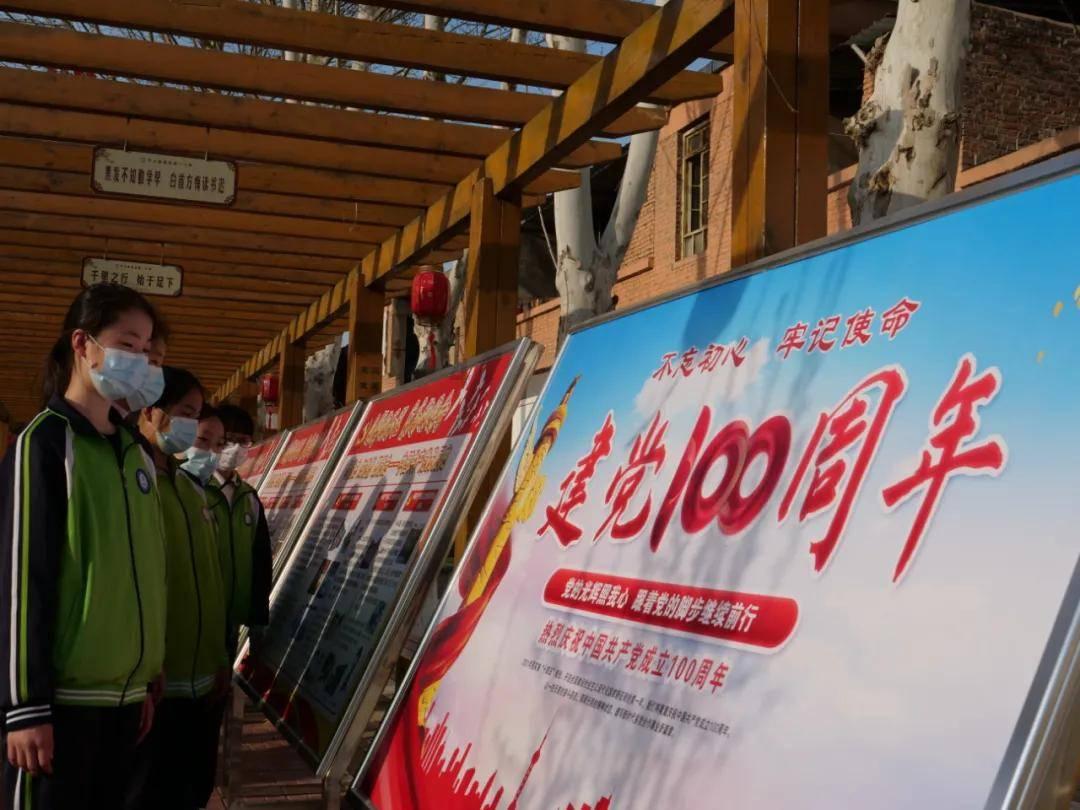 未来哪些专业可能成为就业爆款？游戏画面