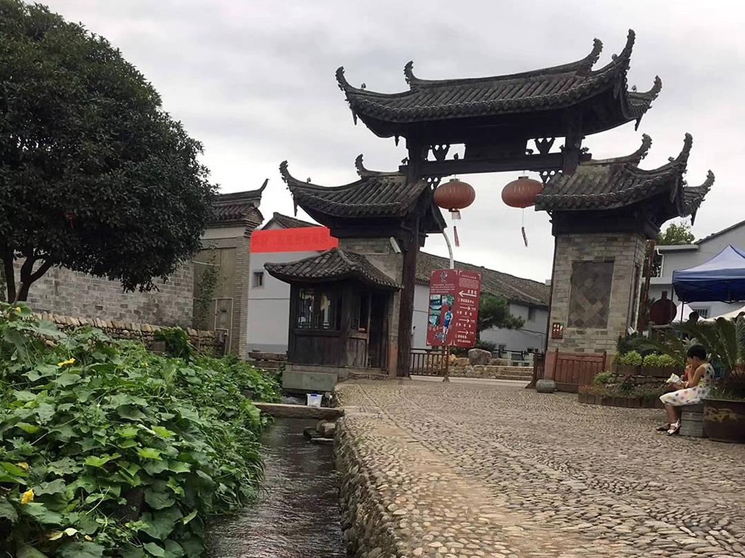 同是赵国歌姬的儿子,有出息的秦始皇最终俘虏了没出息的赵王迁
